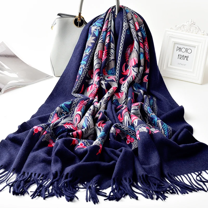 Женский зимний шарф из овечьей шерсти с вышивкой осенние шали и обертывания для дам с кисточками теплые негабаритные темно-синие шерстяные шарфы палантины