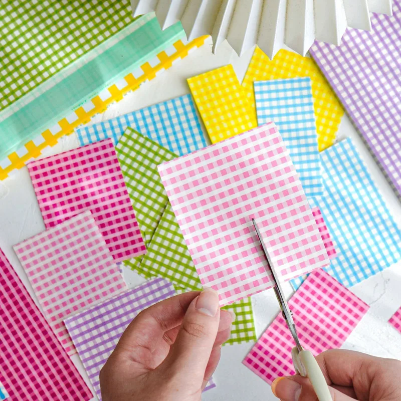 Ins ���� ��Ÿ�� �÷� �׸��� �޸� �е�, �л� ��Ʈ�� ��� ���, �б� ���� �޽��� ����, 50 �� �ڸ��� ����