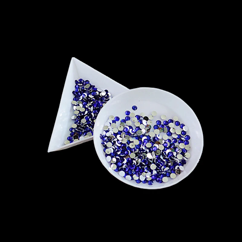 

LISM 2 - 10Pcs Round DIY Nail Art Manicure Decoration Dotting Plastic Crystal Triangular Rhinestones Tool Trays Accessory