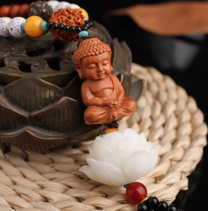 Китайская резная статуя из персикового дерева будды Лохан с трехмерным резным