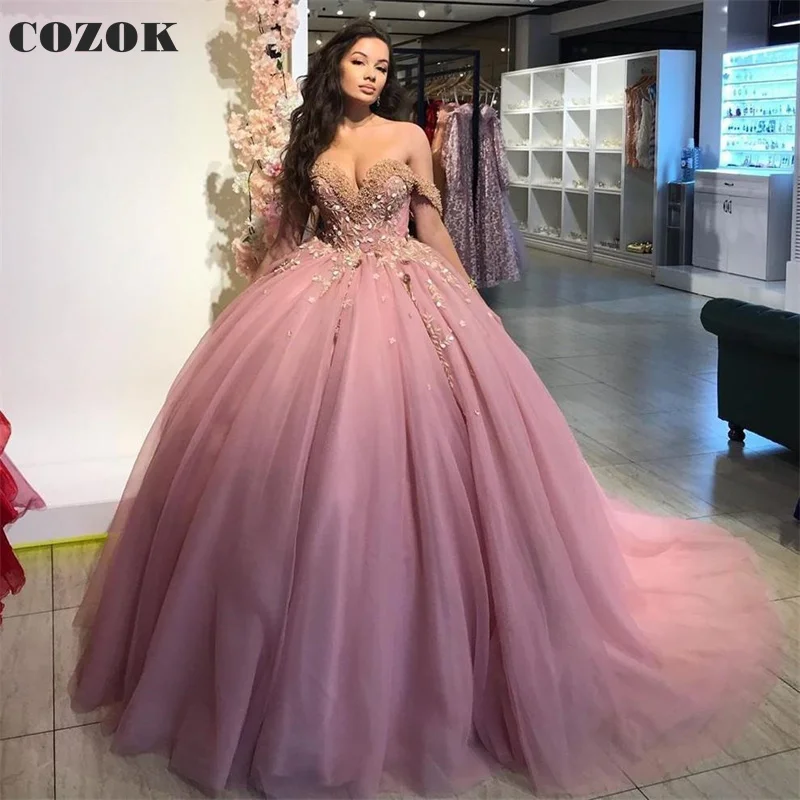 

Pink Muslim Wedding Dresses for Women Ball Gown Sweetheart Puffy Tulle Lace Appliques Crystal Long Formal Bridal Gowns CO134I