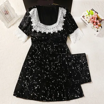 

STAERK new 2020 cover belly show thin Korea ins large split skirt style hot spring conservative design feeling black and white