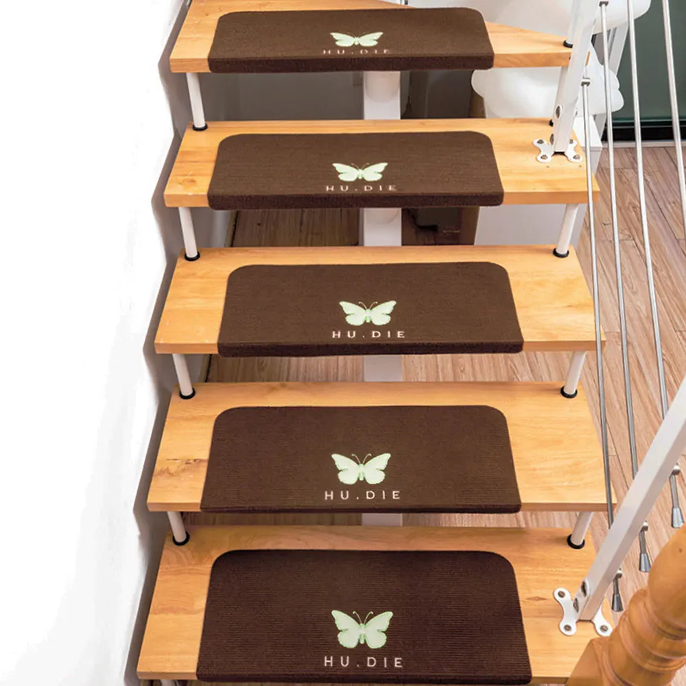 brown 70*22*4.5CM Night Luminous Non-slip Safety Stair Step Treads Mats Home Floor Mats Carpet Staircase Pad Protector Carpets - Цвет: brown