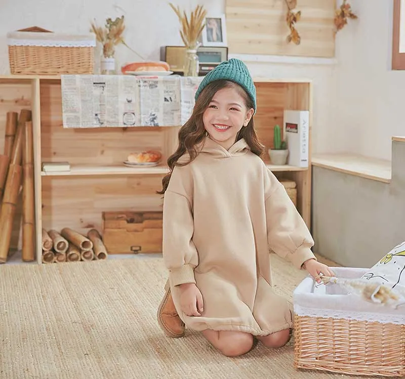 Вельветовое зимнее платье-свитер для больших девочек; коллекция года; рождественское детское утепленное хлопковое платье с капюшоном; осенняя одежда для малышей