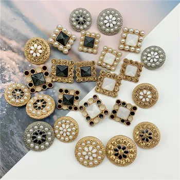 

2Pcs Pearl Metal Buttons for Clothing Rhinestones Diamond Button Decorative Sewing Coat Botones De Perlas Apparel Accessories