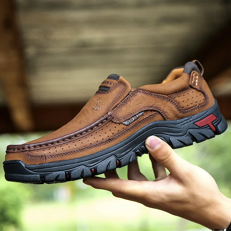 

Large Outdoor Shoes Mountaineering Shoes Male Top Layer Cowhide Non-slip Wear Hiking Shoes Male Mens Loafers Leather