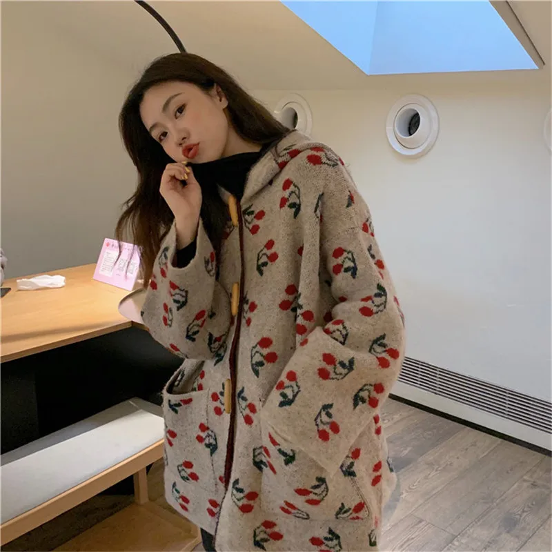 Корейский Ulzzang осень зима женский свитер с капюшоном Вишневый узор негабаритных вязаный кардиган милые карманы свободная теплая верхняя одежда