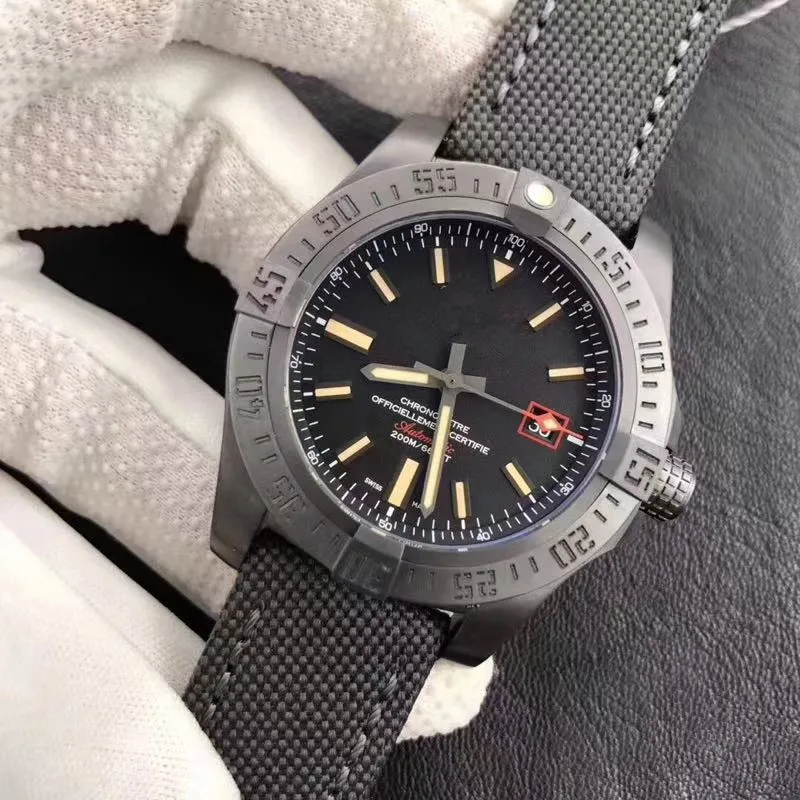 

WG0875 Mens Watches Top Brand Runway Luxury European Design Automatic Mechanical Watch