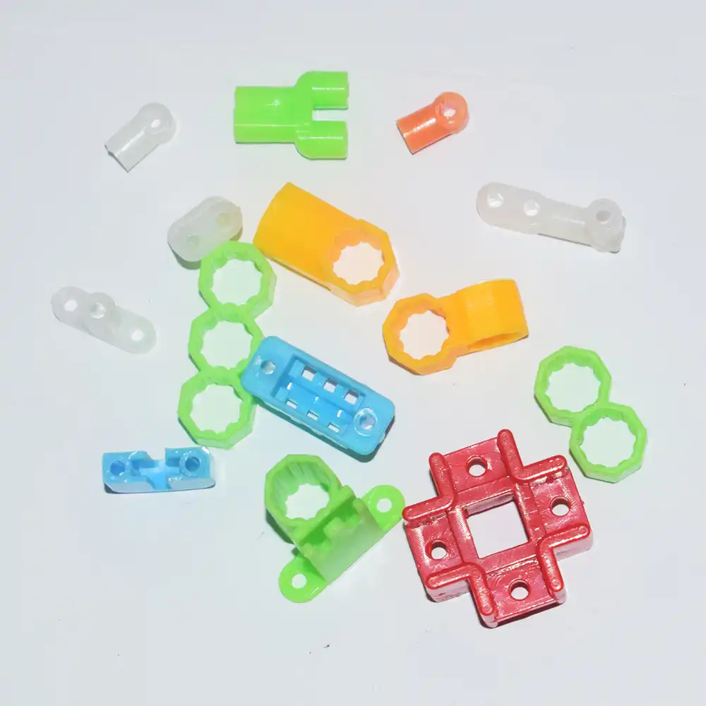 plastic connector toys