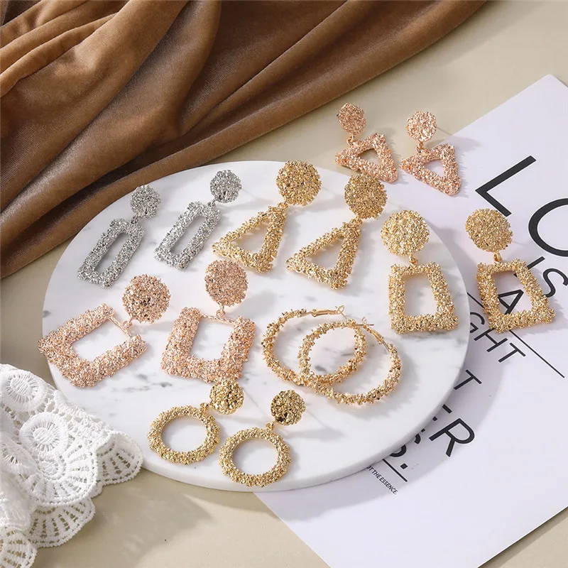 

Hot Fashion Metal Earrings Heart Round Drop Earrings For Women Statement Big Geometric Dangle Earrings Brincos Trendy Jewelry