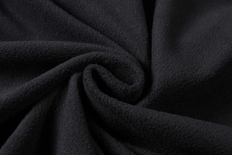 377A0040