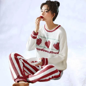 

INS style fashion strawberry home comfort soft soft knit wool soft soft pajamas for ladies
