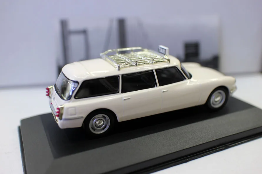 IX O 1:43 CITROEN ID 19(Porz, Германия, 1965) Бутик сплав автомобиль игрушки для детей модель детской игрушки подарок оригинальная коробка