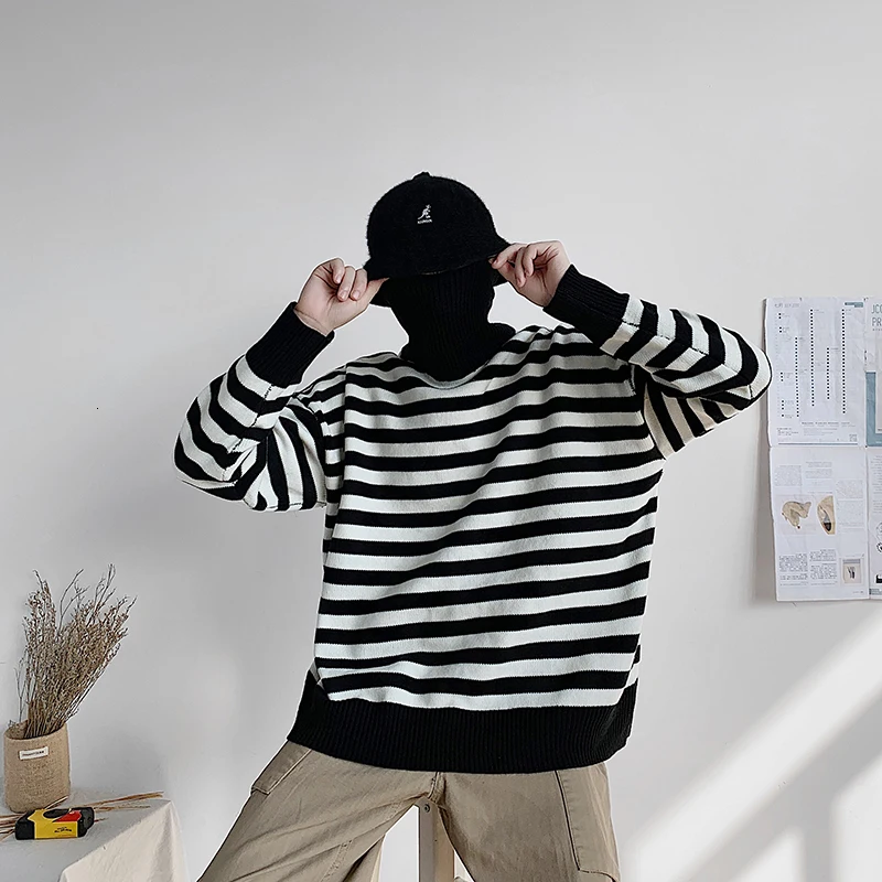 UYUK2109 Autumn And Winter New Casual Loose Fashion Trend Quality High Collar Striped Knit Men's Sweater Clothes Hombre