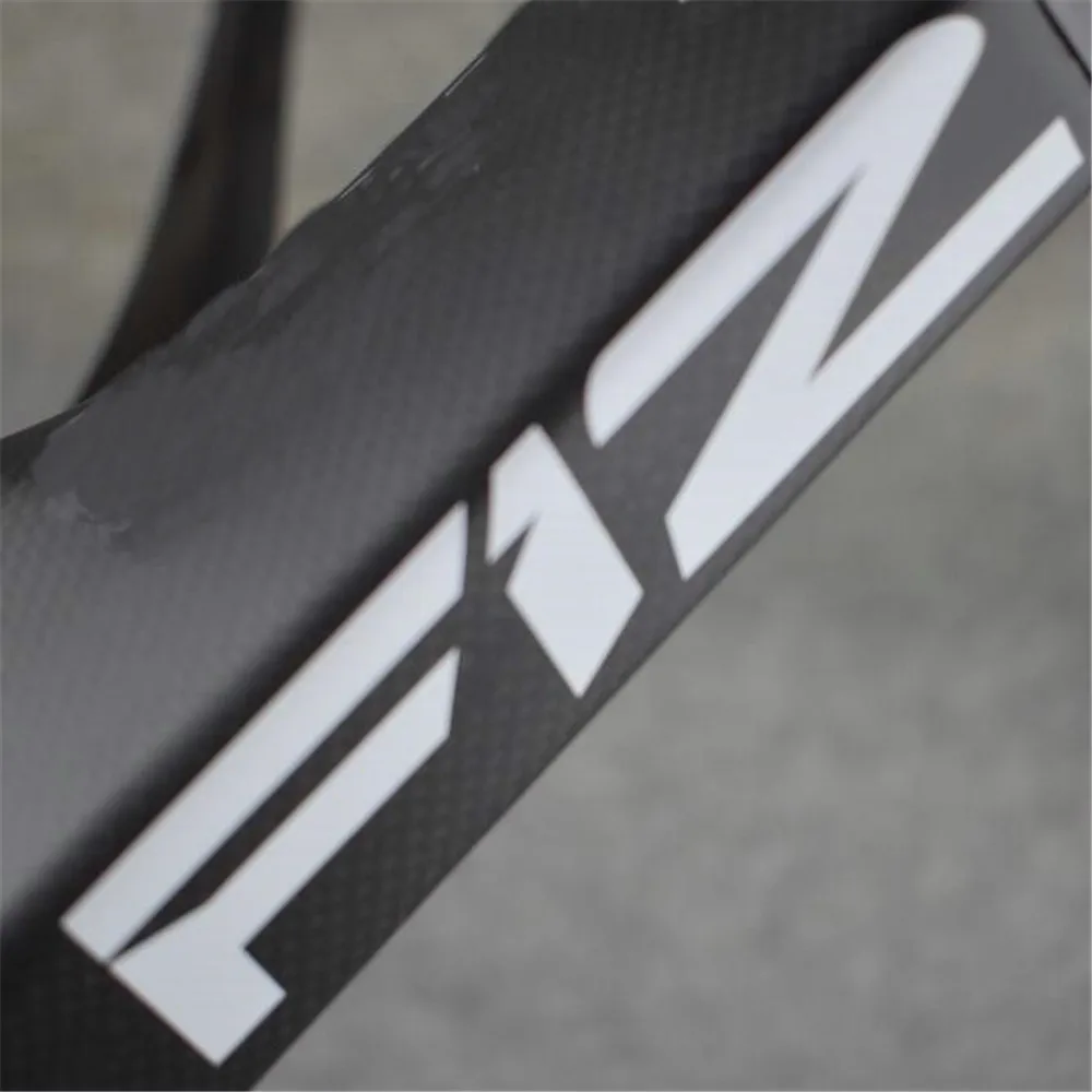 Perfect F12 427 Black on Black Direct mount brakes BOB carbon bike frameset with 1k Handlebar DPD XDB 0 Perfect F12 427 Black on Black Direct mount brakes BOB carbon bike frameset with 1k Handlebar DPD XDB 0