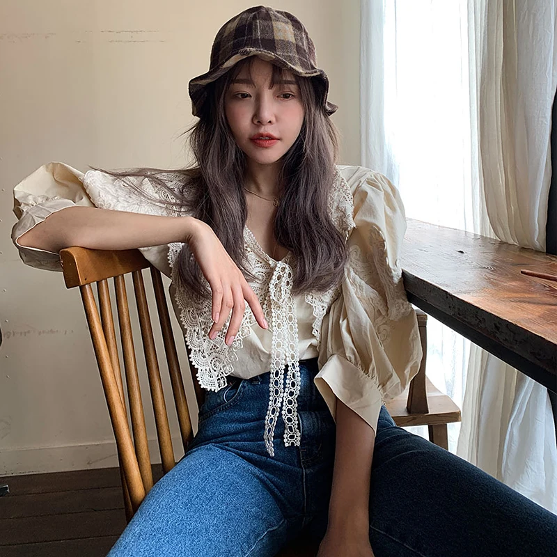 

COIGARSAM Casual Lace blouse women Spring Full Sleeve Embroidery Chiffon Solid Belt blusas womens tops and blouses Blue 6852