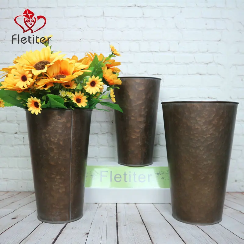 Farmhouse Style Set of 3 Galvanized Metal Bucket Flower Vases & Decor Pieces 