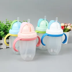Taza de paja para alimentación de bebé, vajilla de silicona a prueba de fugas Anti caliente, botella de agua para Aprendizaje, 1 unidad