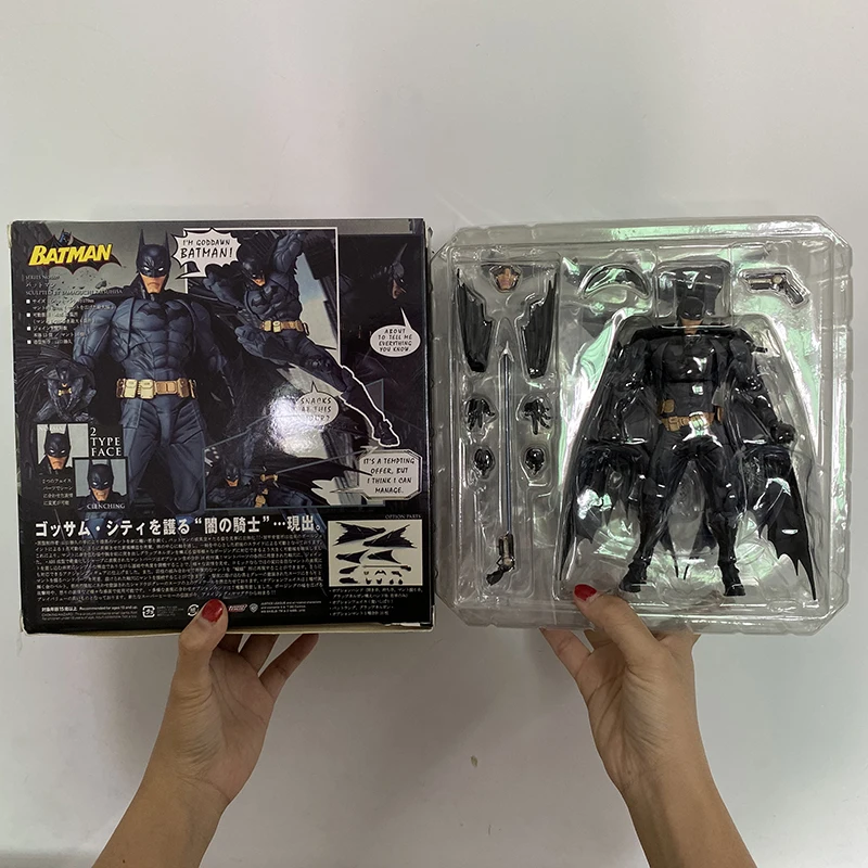 Revoltech серия Бэтмен DC Comic Лига Справедливости Супер герой Темный рыцарь фигурка