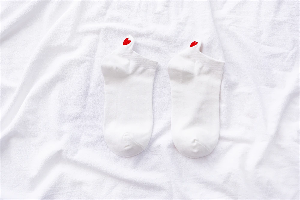 Neue frauen Sommer Frühling Cartoon Baumwolle Lustige Stickerei Rote Herz Socken Nette Mädchen Bunte Kurze Knöchel Sokken Dropship – Detail 23