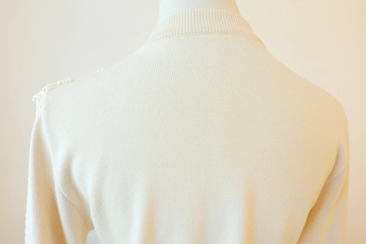 0_8_7306631670981532450