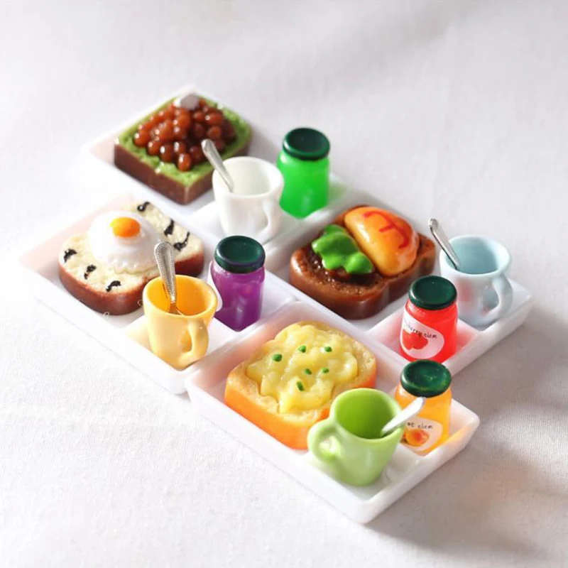 

5pcs Dollhouse MIniature Toast Bread Jam Dinner Plate Cup Spoon For Blyth Barbies Doll House Play Kitchen Accessoreis