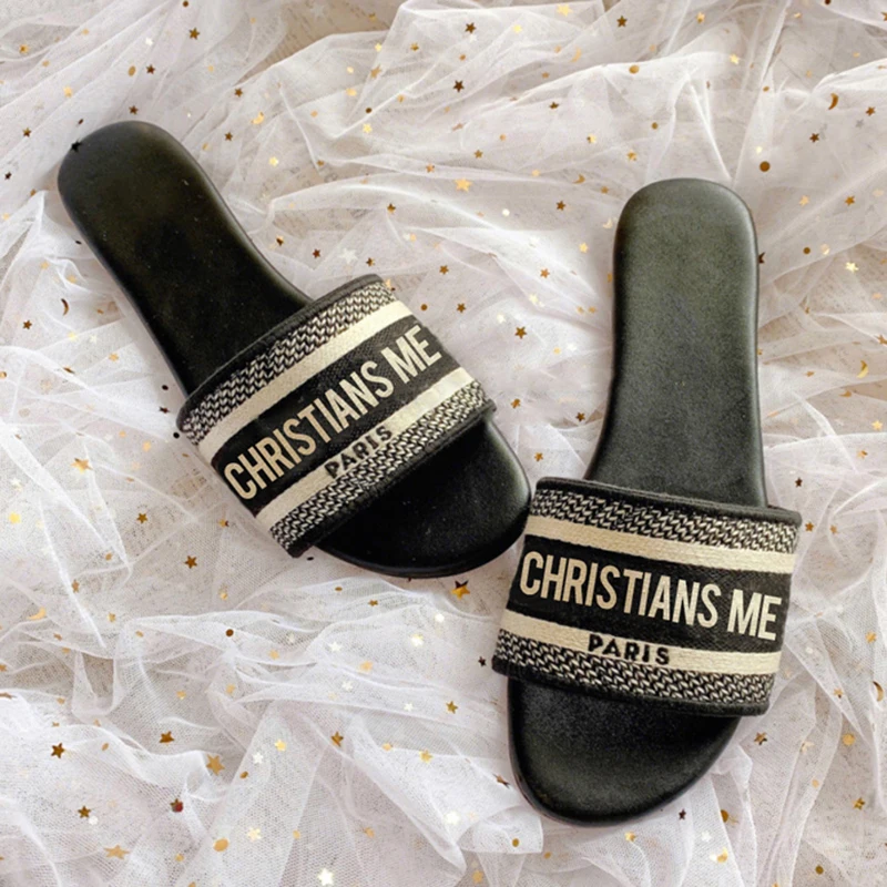 

Open Toe Slip On Flat Slippers Latter Embroidery Fashion Design Mules Women Street Wear Summer Slides