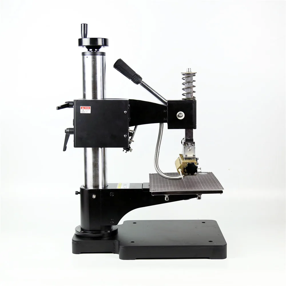 0B3A5616