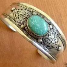 Необычный тибетский серебряный бирюзовый браслет