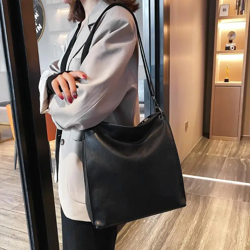 

New Fashion Handbags Multi-function Women Fashion Sling Shoulder Crossbody Bag Leather Purse Retro Messenger Handbag
