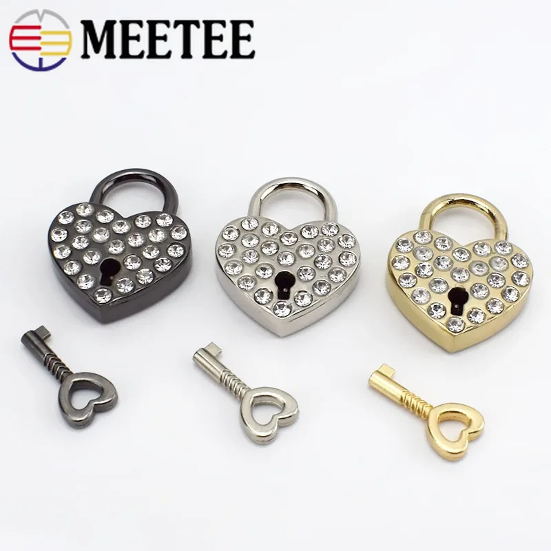 Meetee 2pcs Rhinestone Heart Decorative Clasp Lock Buckle Metal Bag Padlock DIY Luggage Crafts Hardware Accessories BF027 | Дом и сад
