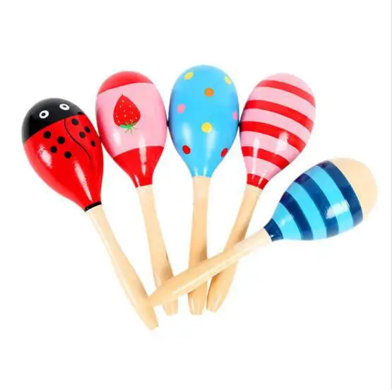 Baby sand hammer 19cm medium wooden sand hammer music early education toy baby cartoon musical instrument rattle 2 color random