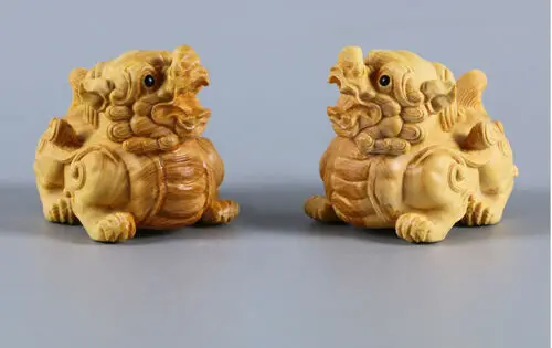 

TJ126ca - 4.8*4*6 CM Carved Boxwood Figurine Carving Home Decor: Baby Dragon Pi Xiu Pair