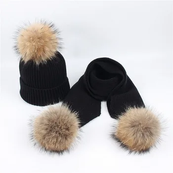 

2020 Luxury Women Hats and Scarfs Kids Snow Wear Hats Winter Knitted Skullies 2pcs Unisex Solid Color