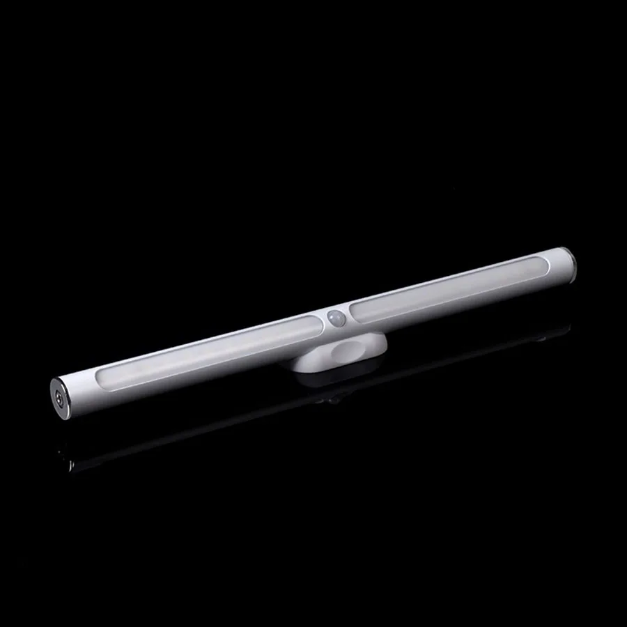 8214600939_851434556