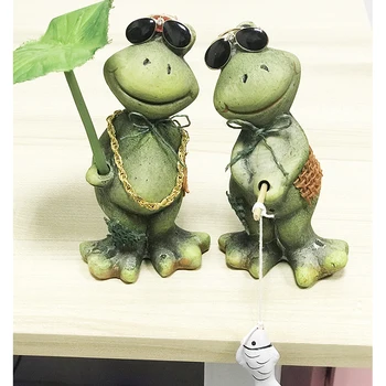 

2 pcs/set 3D Resin Couple Frogs Craft Figurine Home Office Decor Wedding Gifts Garden Courtyard Frog Model Decoration Accessorie