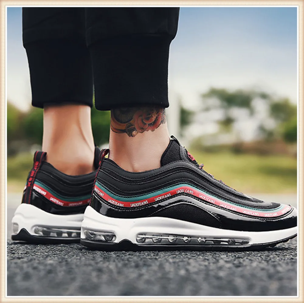 SNEAKER xq24