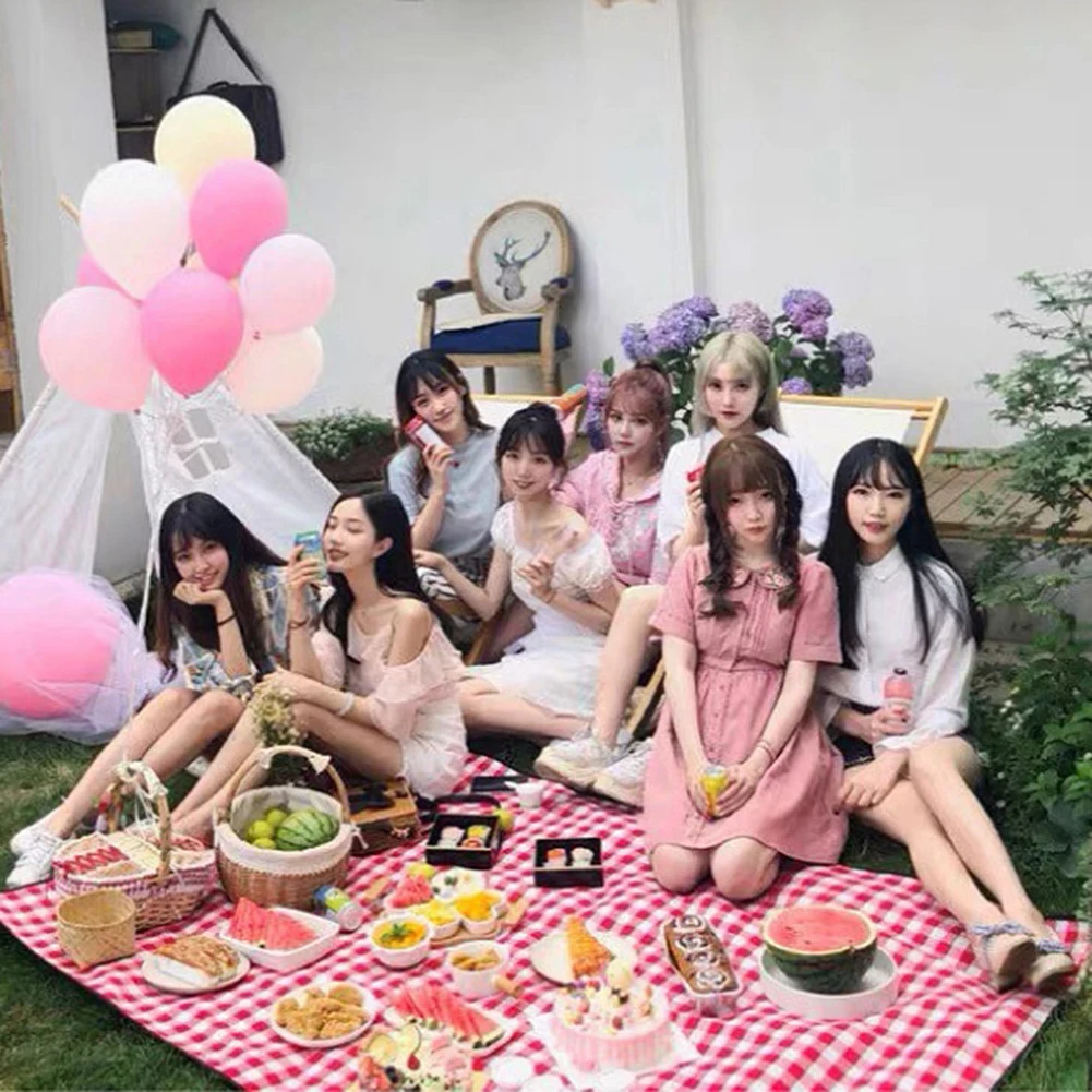 Folding lattice Picnic Blanket Mat Waterproof Extra Large Handy Mat Outdoor Thick Sandproof Blanket for Family Friend