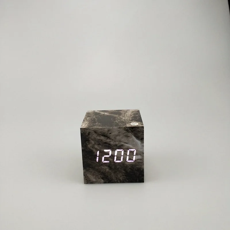 8982790850_1846084930