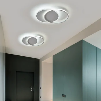 

Fashionable, simple, individual and creative round panel ceiling lamp