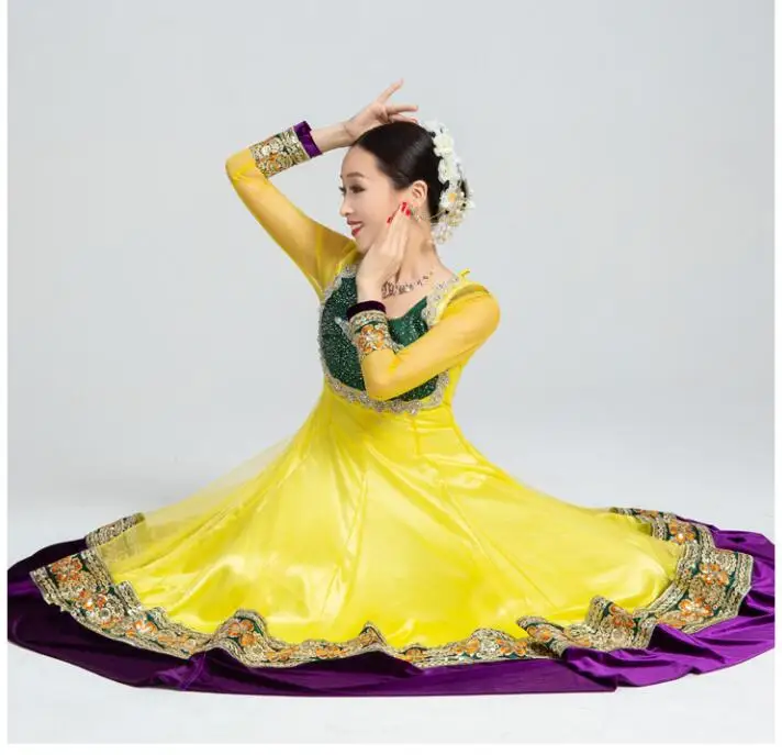 

India Sarees Traditional Costume Ethnic Style Kurtas Woman Performance Dance Suits Dress+Scarf