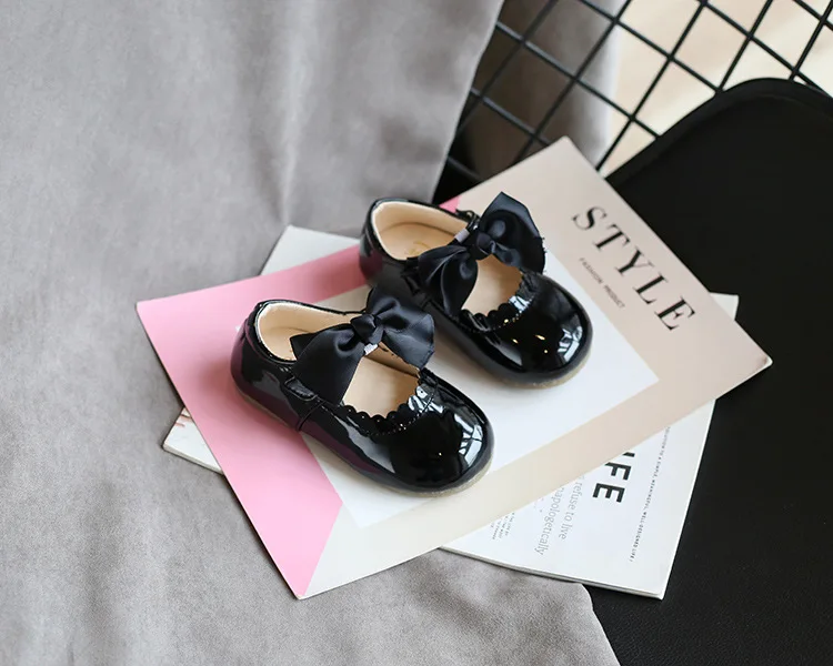 Baby Girls Shoes Patent Leather Princes Shoes Big Bow Mary Janes Party Shoes For Kids Dress Shoe  Autumn Spring Child Baby children's sandals near me