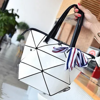 

Maelove 2020 New Women handbag Geometry Sequins Mirror Plain Folding Bags casual Totes for girls