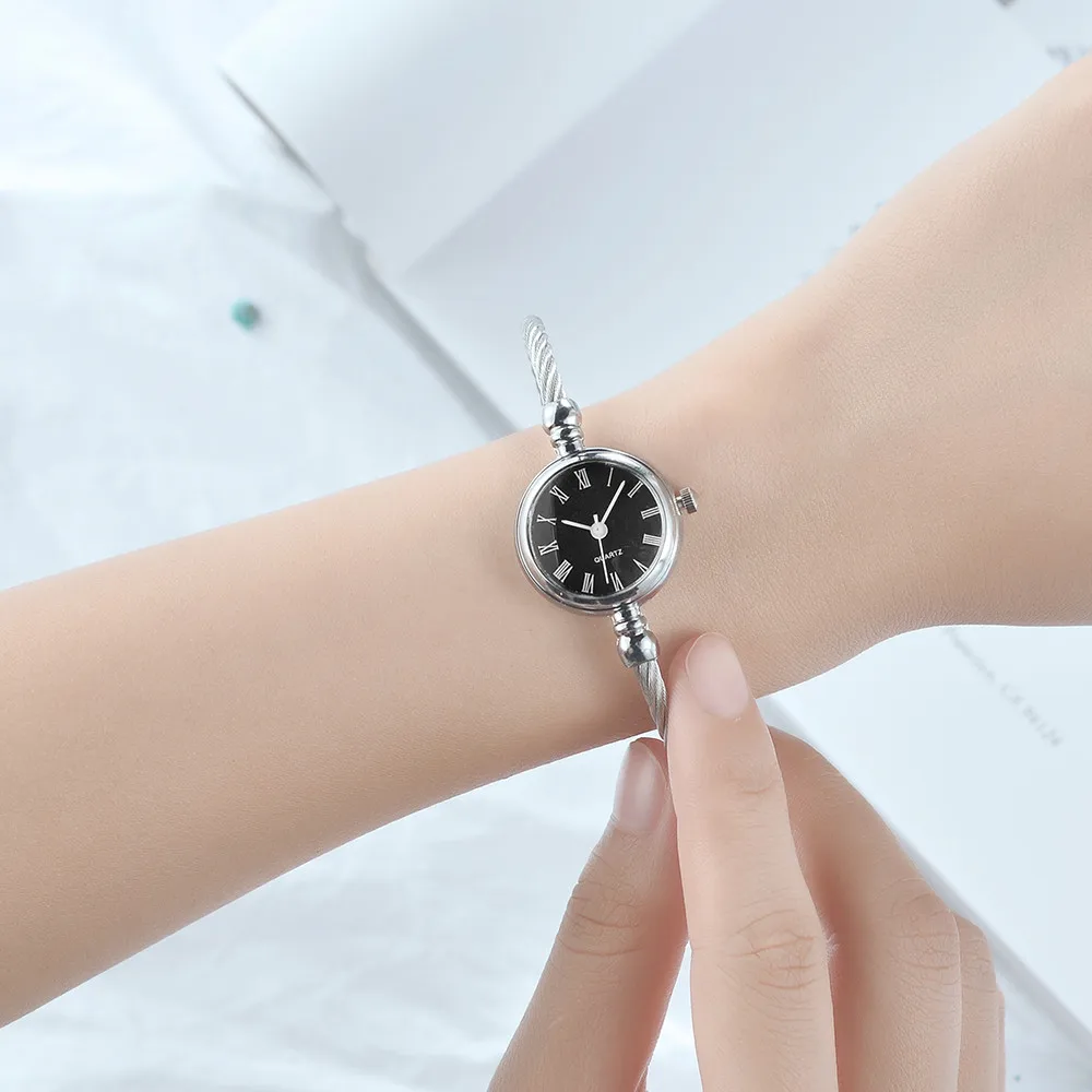 Женские роскошные брендовые модные серебряные женские часы, повседневные кварцевые часы с браслетом из нержавеющей стали, аналоговые наручные часы