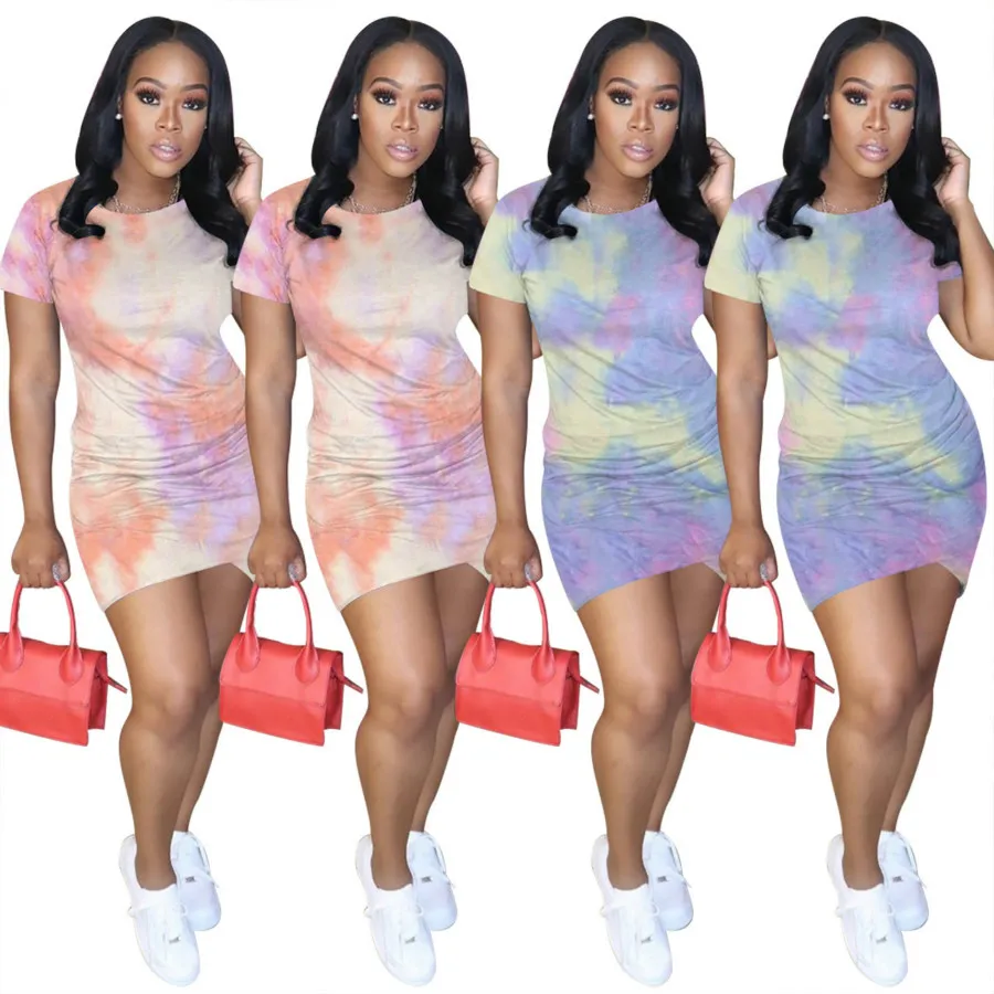 

Women's dress: Europe and America's most popular color gradient Pleated Dress in 2020 summer