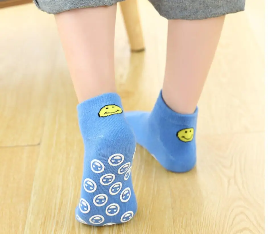 2pair/lots New Smile Floor Socks Children's Non-slip Cotton Socks