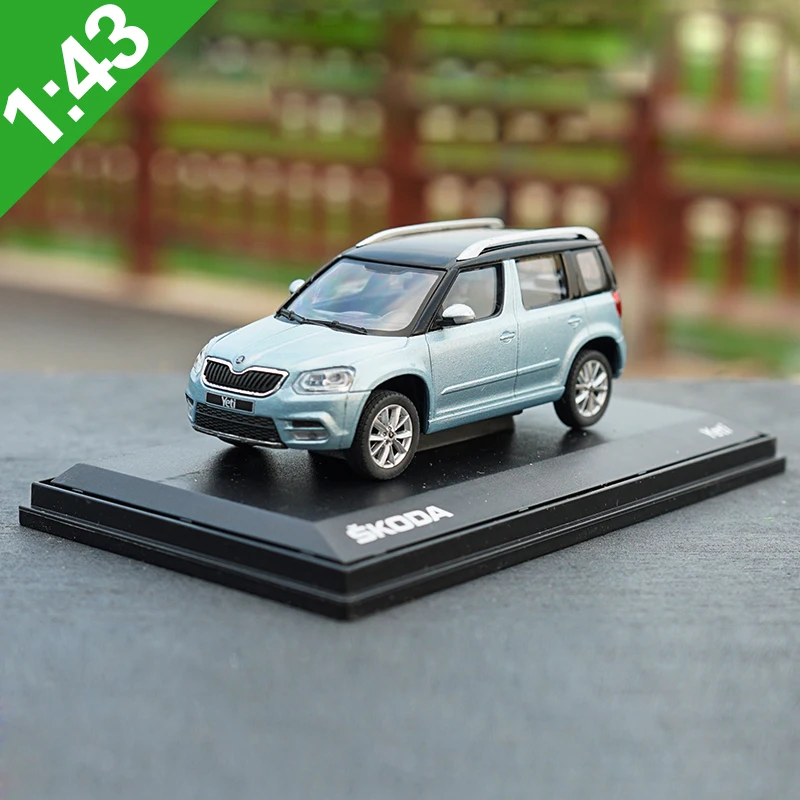 Высокая тщательная 1:43 SKODA Yeti сплав модель автомобиля статические металлические модельные автомобили оригинальная коробка для подарков коллекция - Цвет: Синий