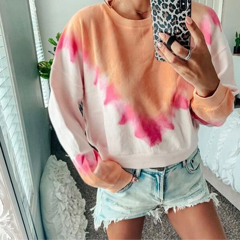 

Autumn and winter women's fashion personality printed shirt round neck triangle print gradient long-sleeved clothes
