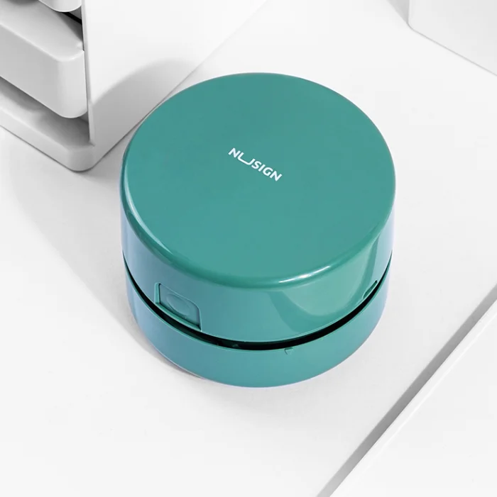 Student keyboard suction pencil ash mini electric power desk type children's stationery charging desktop vacuum cleaner J05