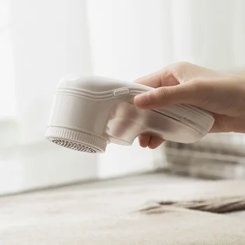

Cloth Lint Trimmer USB Charging Clothes Hair Ball Fluff Bobbles Remover Fabric Shaver For Home Travel Lint Remover